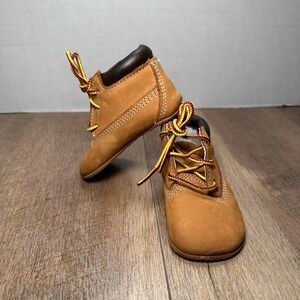 Timberland Classic Toddler Youth Size 2 Shoes Brown Comfort Soft Bottom Boots‎